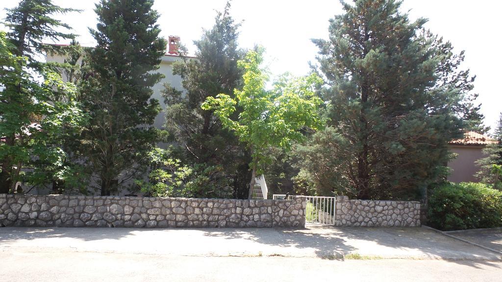 Tihana Apartments Jadranovo Oda fotoğraf