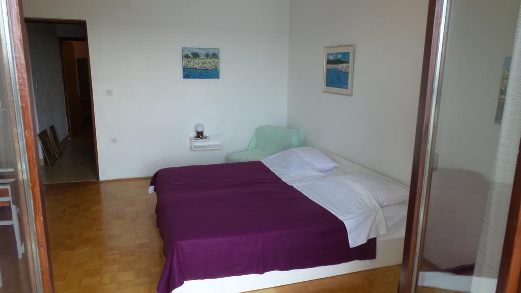 Tihana Apartments Jadranovo Oda fotoğraf